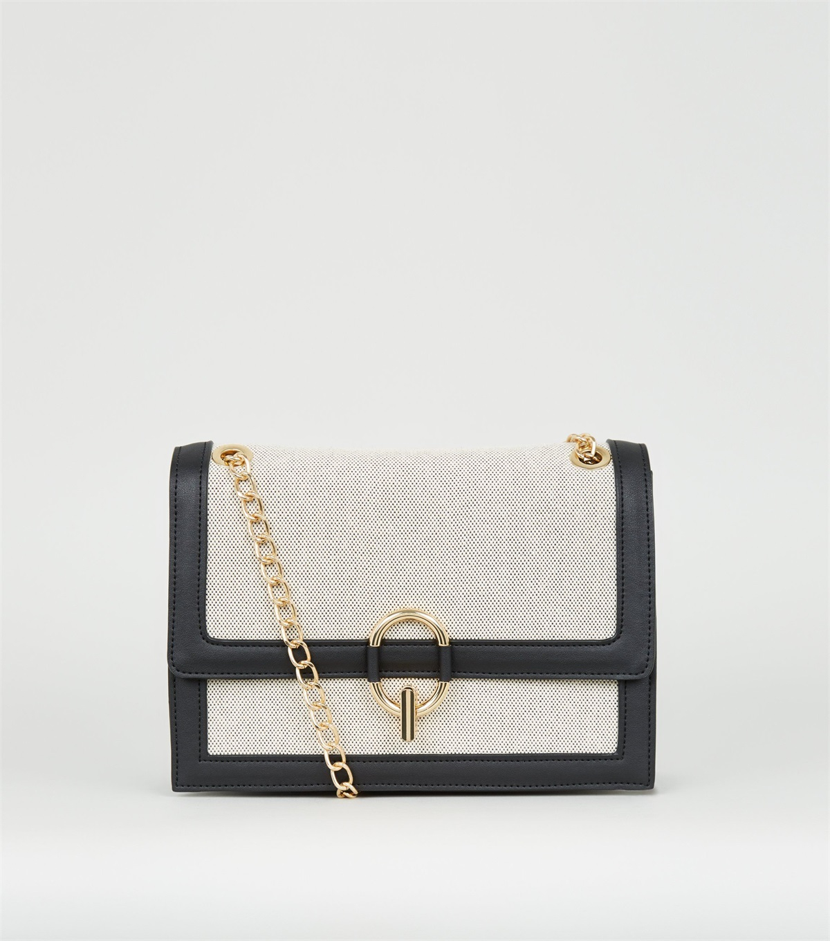 PZB26062 black-canvas-chain-shoulder-bag